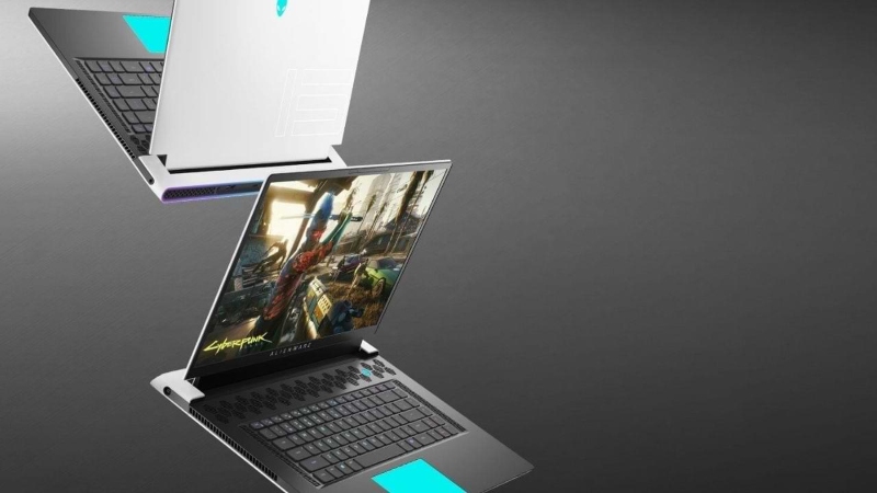 Tiến hành sửa chữa laptop
