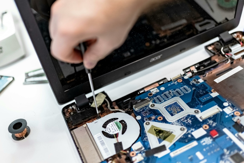 Kiểm tra và chẩn đoán lỗi laptop