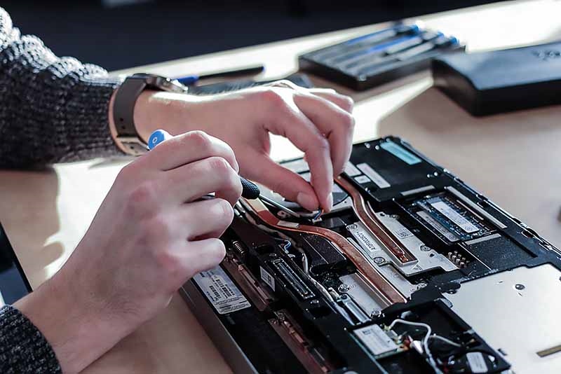 Đội ngũ kỹ thuật viên chuyên nghiệp
