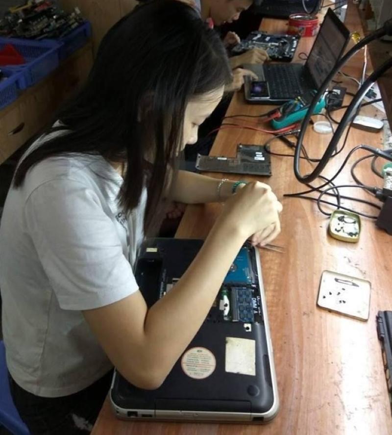 Quy trình sửa laptop HP chuyên nghiệp tại ThoLatop