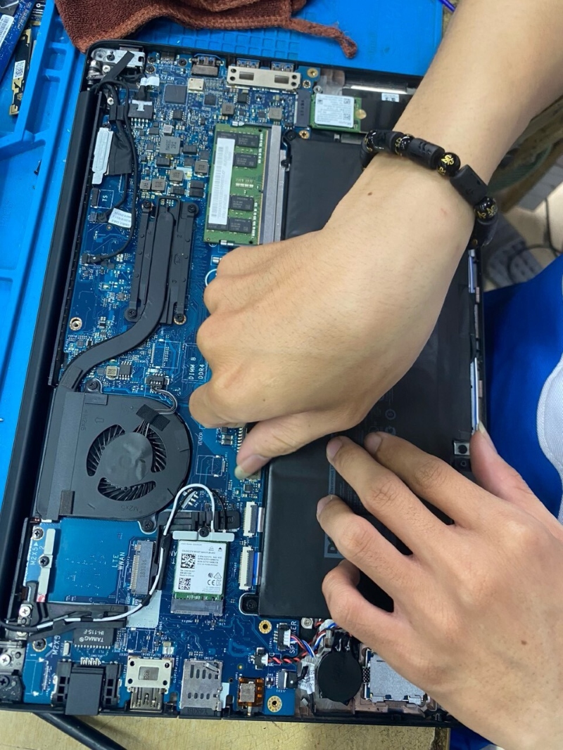 3. Quy trình sửa laptop Lenovo chuyên nghiệp tại ThoLatop